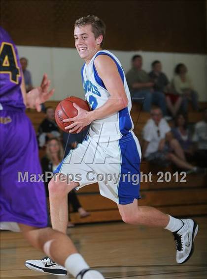 Thumbnail 3 in Pacifica Christian vs. Joshua Springs (MaxPreps Holiday Classic) photogallery.