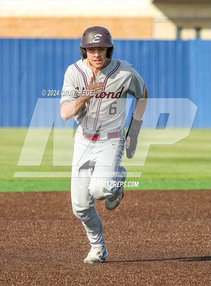 Thumbnail 3 in Edmond Memorial @ Deer Creek photogallery.