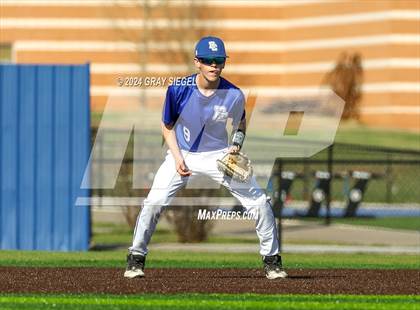 Thumbnail 1 in Edmond Memorial @ Deer Creek photogallery.