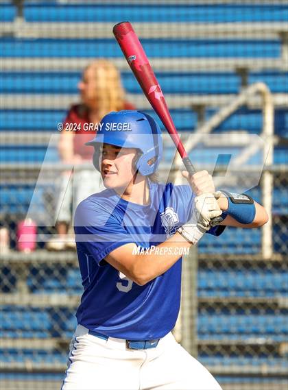 Thumbnail 2 in Edmond Memorial @ Deer Creek photogallery.