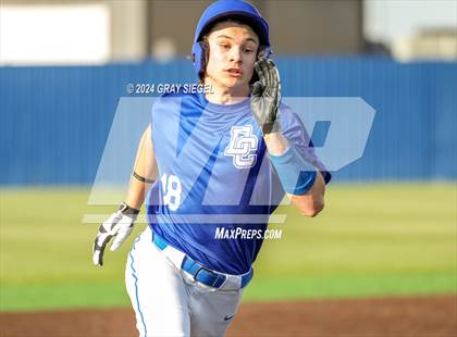 Thumbnail 2 in Edmond Memorial @ Deer Creek photogallery.