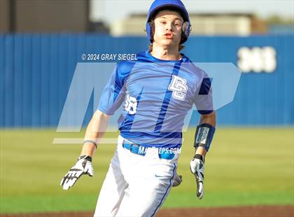 Thumbnail 3 in Edmond Memorial @ Deer Creek photogallery.