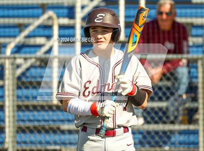 Thumbnail 1 in Edmond Memorial @ Deer Creek photogallery.
