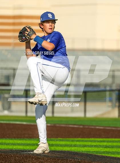 Thumbnail 1 in Edmond Memorial @ Deer Creek photogallery.