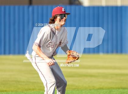 Thumbnail 1 in Edmond Memorial @ Deer Creek photogallery.