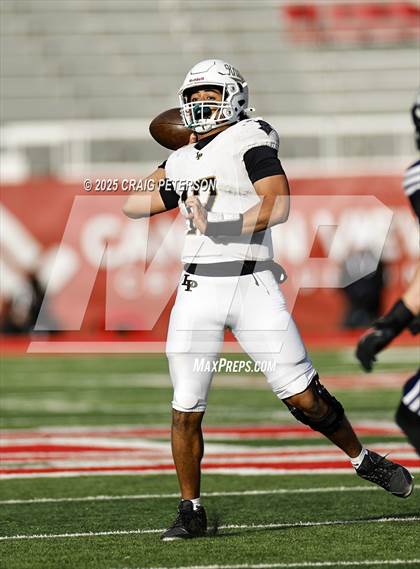 Thumbnail 2 in Lone Peak vs Corner Canyon (UHSAA 6A Final) photogallery.
