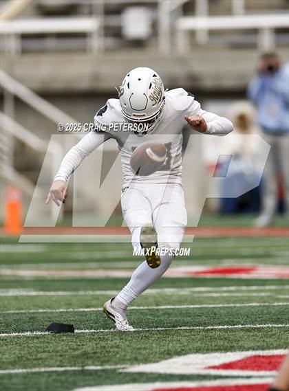 Thumbnail 1 in Lone Peak vs Corner Canyon (UHSAA 6A Final) photogallery.