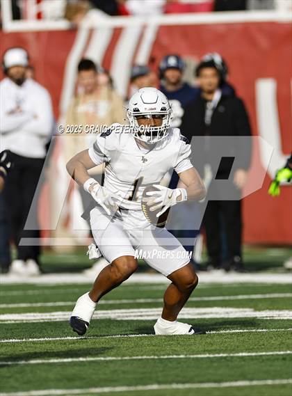 Thumbnail 3 in Lone Peak vs Corner Canyon (UHSAA 6A Final) photogallery.
