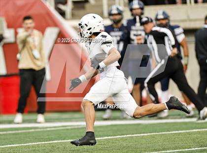 Thumbnail 3 in Lone Peak vs Corner Canyon (UHSAA 6A Final) photogallery.