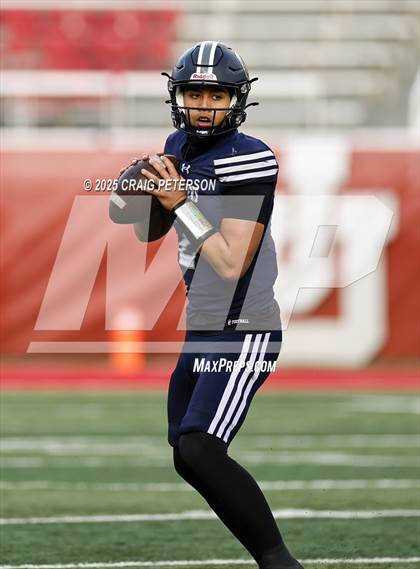 Thumbnail 1 in Lone Peak vs Corner Canyon (UHSAA 6A Final) photogallery.