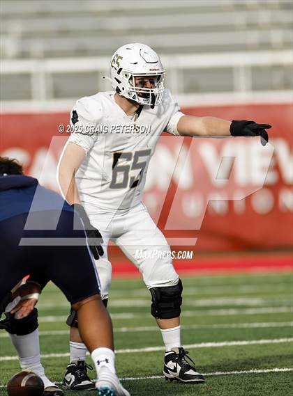Thumbnail 3 in Lone Peak vs Corner Canyon (UHSAA 6A Final) photogallery.