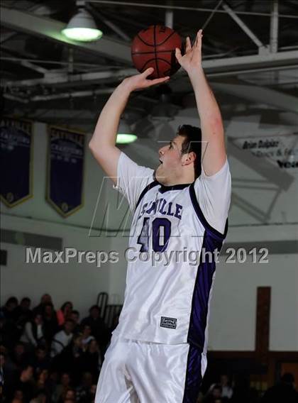 Thumbnail 1 in Harborfields @ Sayville photogallery.