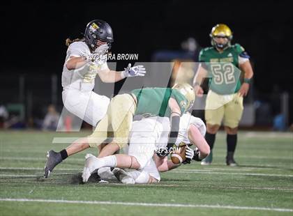 Thumbnail 3 in Snow Canyon vs Desert Hills (UHSAA 4A 2nd Round Playoff) photogallery.