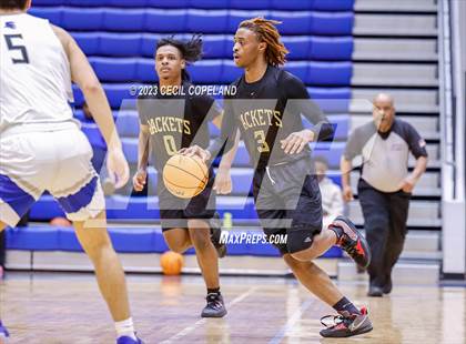 Thumbnail 3 in Sprayberry vs. Campbell photogallery.