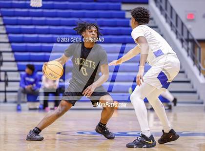 Thumbnail 1 in Sprayberry vs. Campbell photogallery.