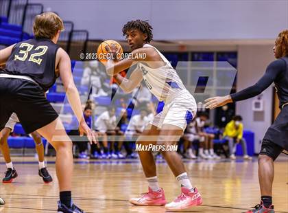 Thumbnail 1 in Sprayberry vs. Campbell photogallery.