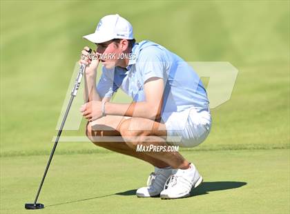 Thumbnail 3 in AIA DII Championships photogallery.