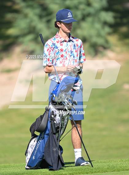 Thumbnail 3 in AIA DII Championships photogallery.