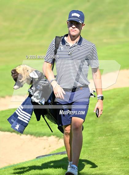 Thumbnail 1 in AIA DII Championships photogallery.