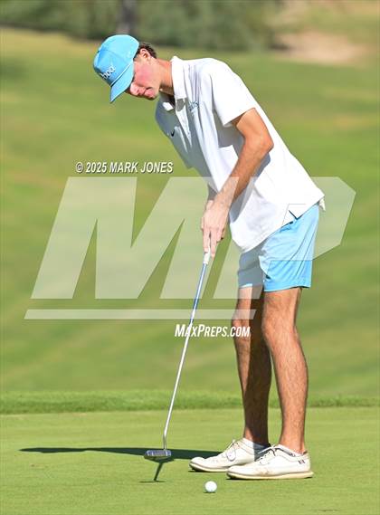 Thumbnail 3 in AIA DII Championships photogallery.