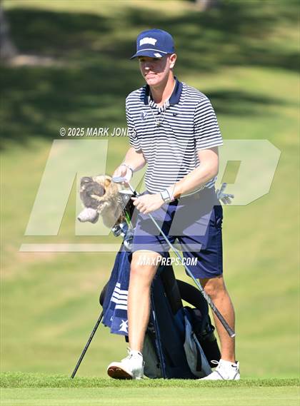 Thumbnail 2 in AIA DII Championships photogallery.