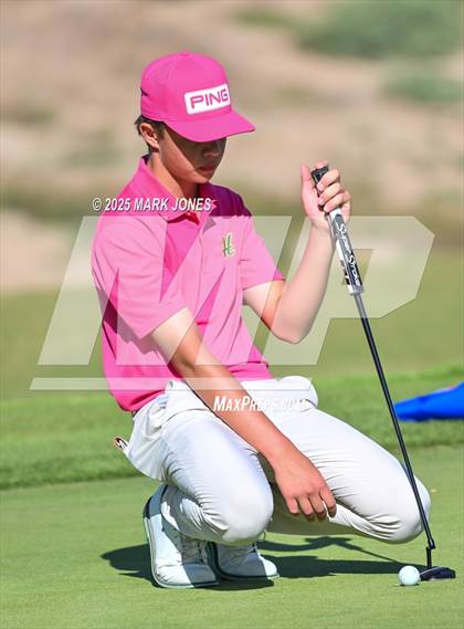 Thumbnail 3 in AIA DII Championships photogallery.