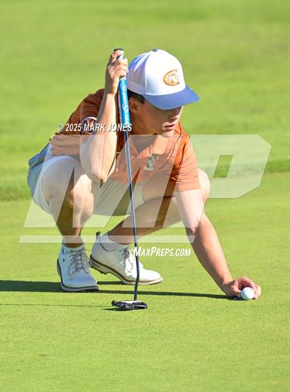 Thumbnail 2 in AIA DII Championships photogallery.