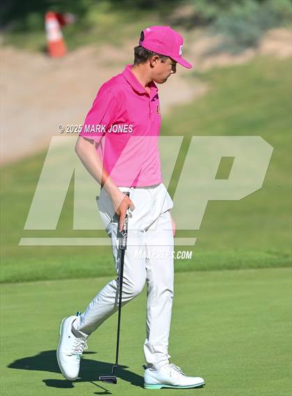 Thumbnail 3 in AIA DII Championships photogallery.