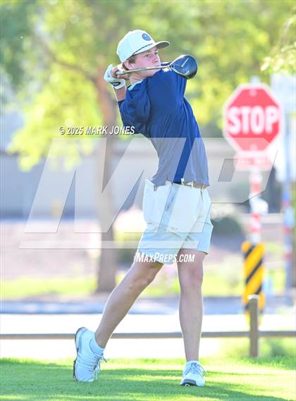 Thumbnail 3 in AIA DII Championships photogallery.