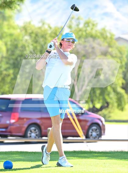 Thumbnail 1 in AIA DII Championships photogallery.