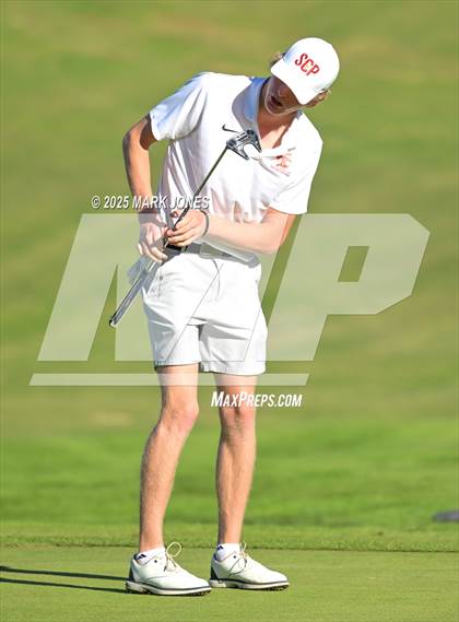 Thumbnail 3 in AIA DII Championships photogallery.