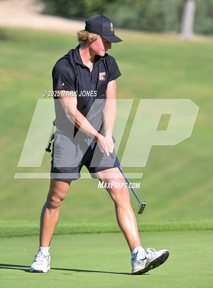 Thumbnail 3 in AIA DII Championships photogallery.