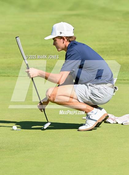 Thumbnail 2 in AIA DII Championships photogallery.