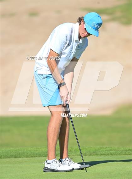 Thumbnail 3 in AIA DII Championships photogallery.