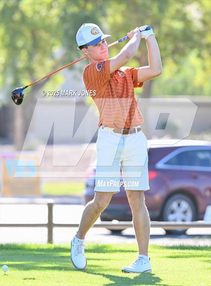 Thumbnail 3 in AIA DII Championships photogallery.