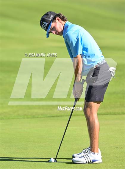 Thumbnail 3 in AIA DII Championships photogallery.