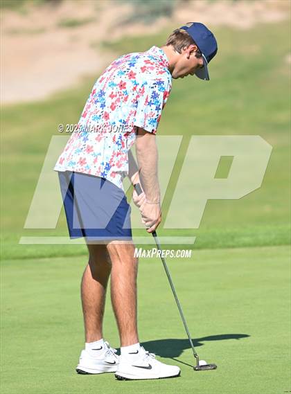 Thumbnail 1 in AIA DII Championships photogallery.