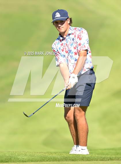 Thumbnail 3 in AIA DII Championships photogallery.