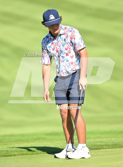 Thumbnail 3 in AIA DII Championships photogallery.