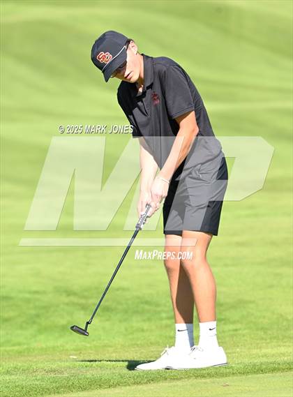 Thumbnail 3 in AIA DII Championships photogallery.