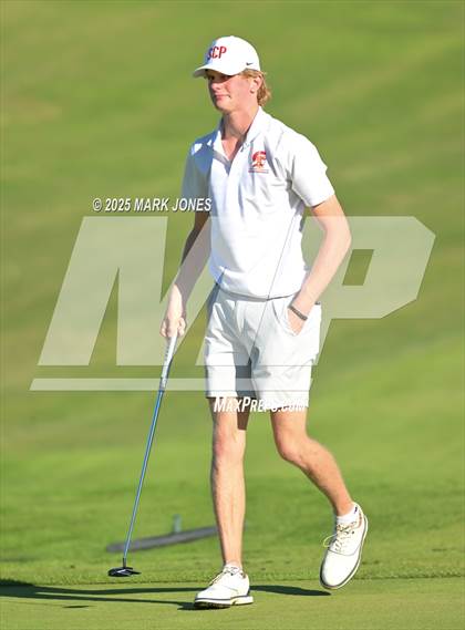 Thumbnail 3 in AIA DII Championships photogallery.