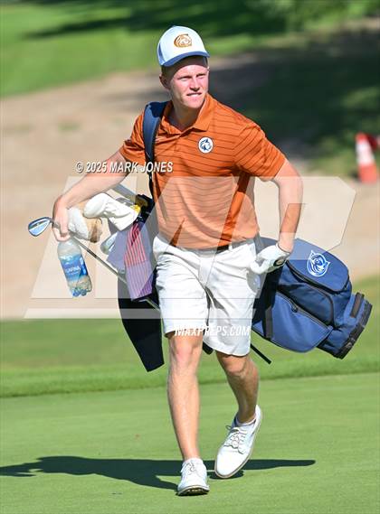 Thumbnail 2 in AIA DII Championships photogallery.