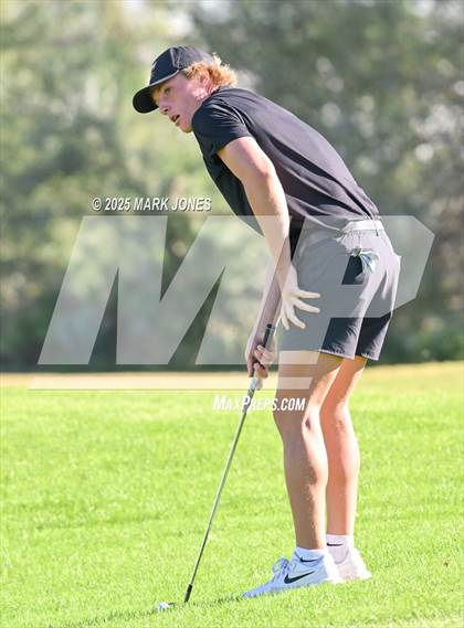 Thumbnail 3 in AIA DII Championships photogallery.