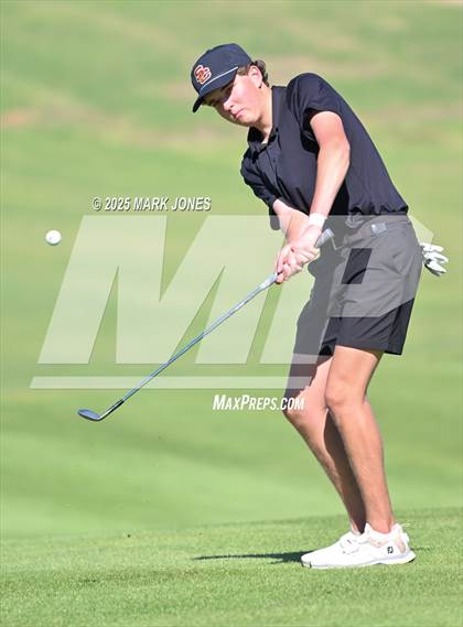 Thumbnail 2 in AIA DII Championships photogallery.