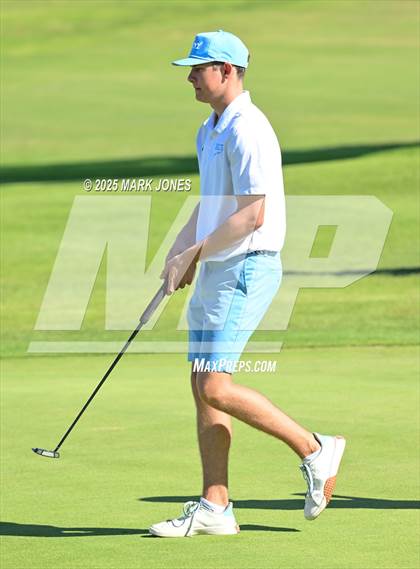 Thumbnail 1 in AIA DII Championships photogallery.