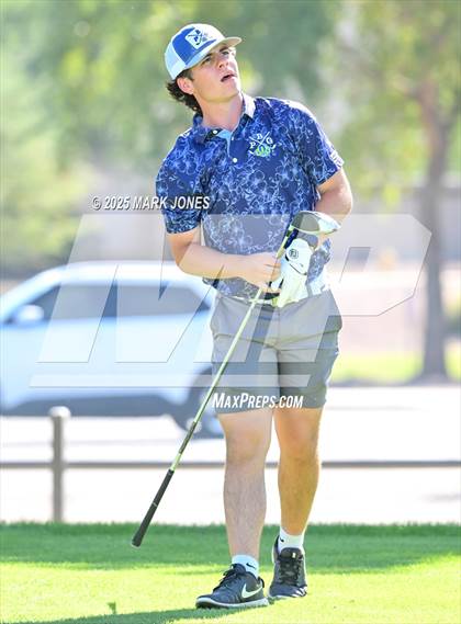 Thumbnail 2 in AIA DII Championships photogallery.