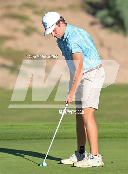 Thumbnail 1 in AIA DII Championships photogallery.