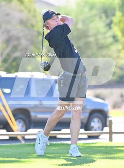 Thumbnail 3 in AIA DII Championships photogallery.