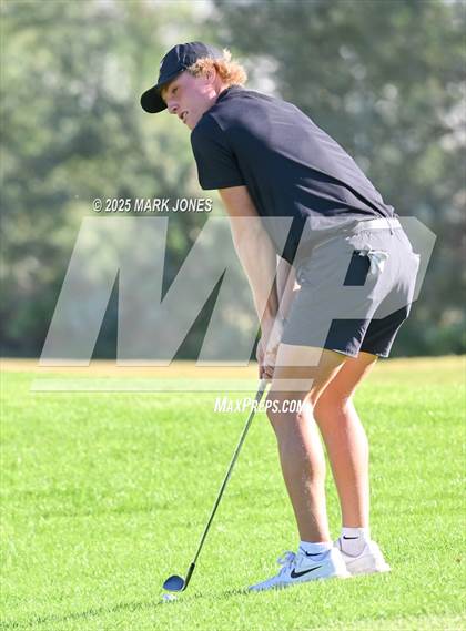 Thumbnail 2 in AIA DII Championships photogallery.