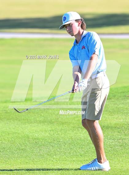 Thumbnail 1 in AIA DII Championships photogallery.